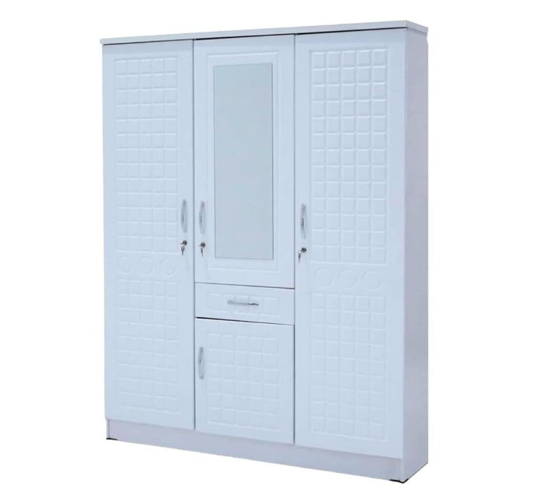 3 door wardrobe with mirror