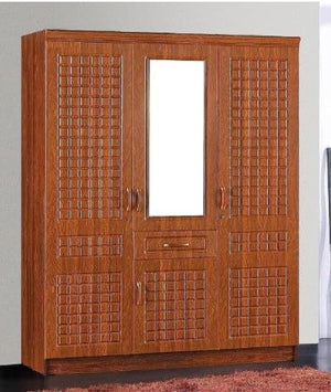 3 door wardrobe with mirror