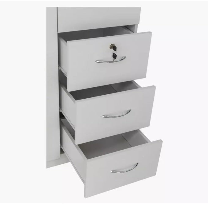 3 door wardrobe