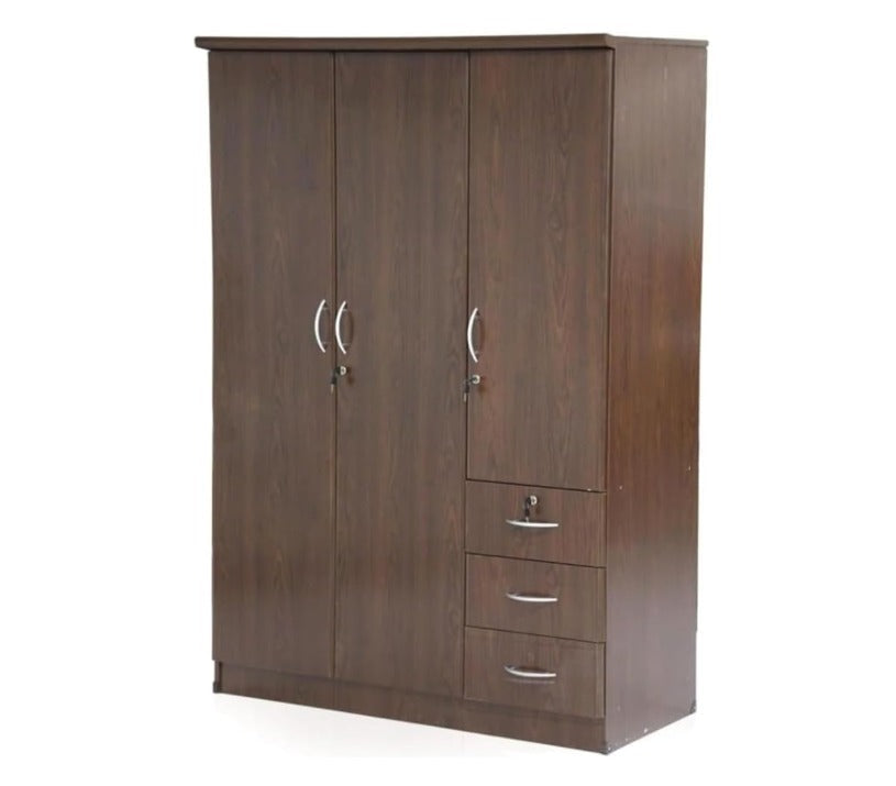 3 door wardrobe