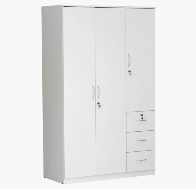 3 door wardrobe